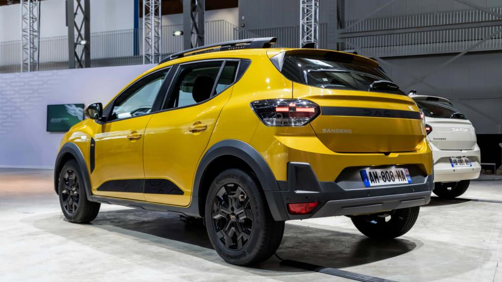 Dacia: Ανανεωμένα και υβριδικά τα Sandero, Sandero Stepway & Jogger